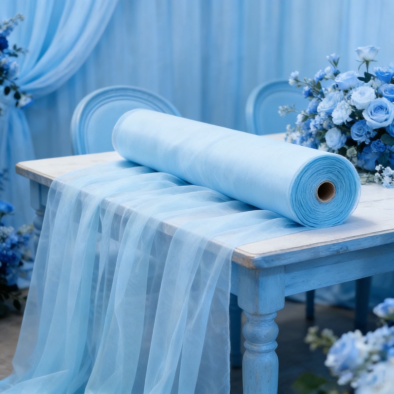 Lighting Decor Photos - Cortinas de tule azul claro suave